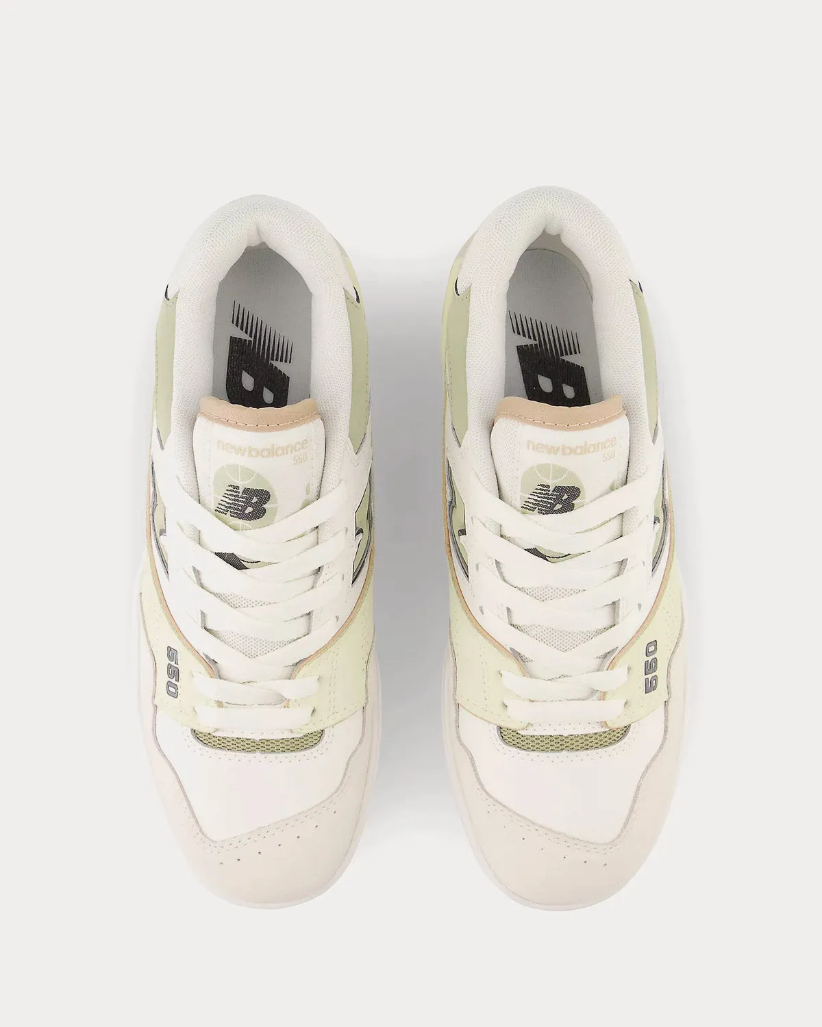 550 Sea Salt / Fatigue Green / Turtledove Low Top Sneakers New Balance Baseball Cleats Red