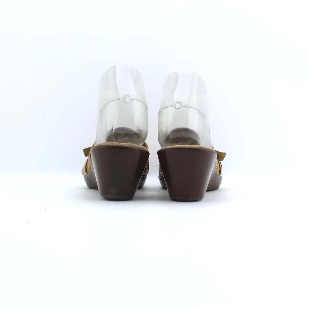 Slippers Made In America A2 .