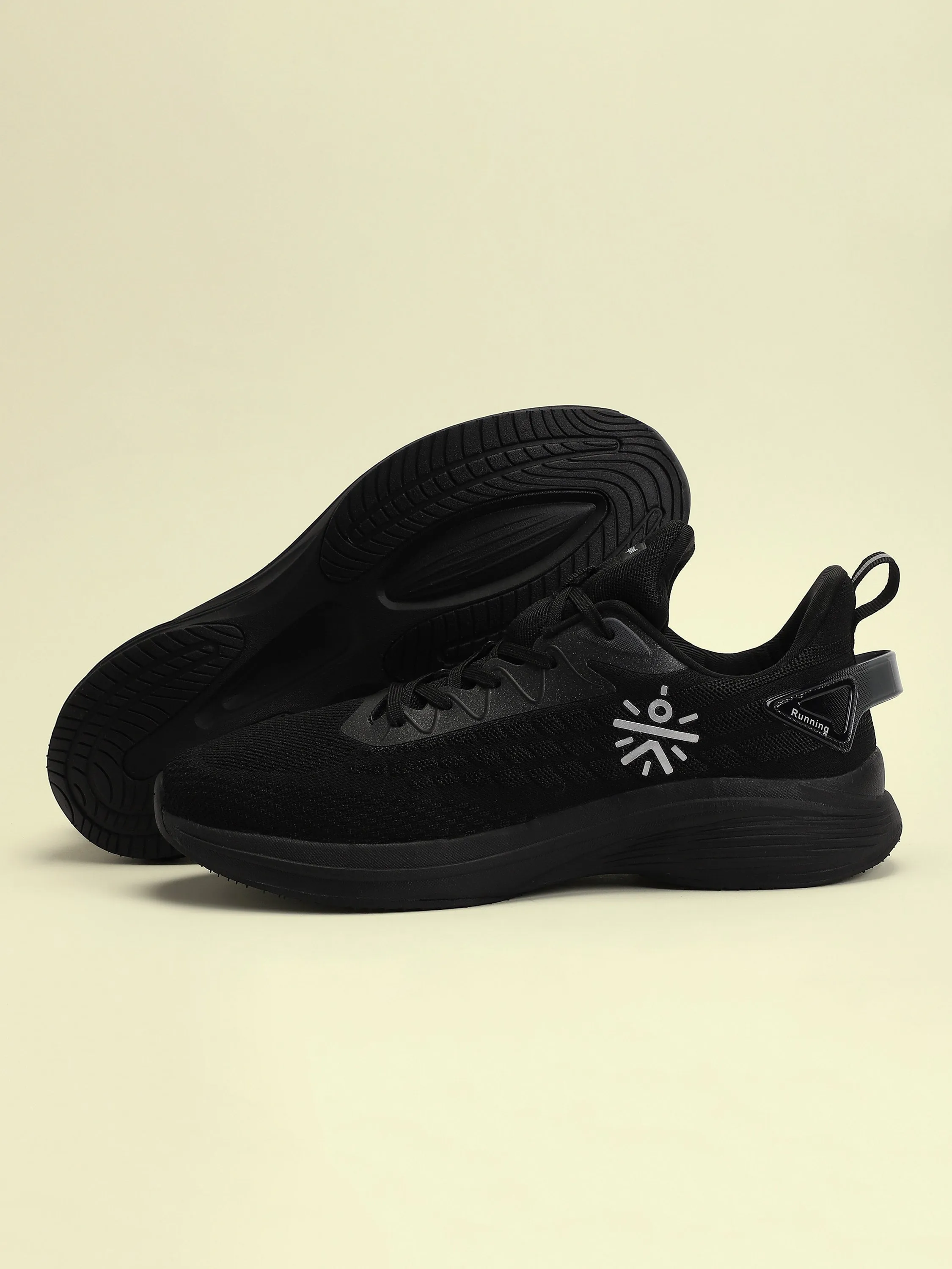 Active Men Running Shoes - Black Run Kai Run Shoes