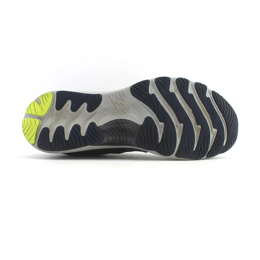 ASICS MINBUS23 Luxury Running Shoes