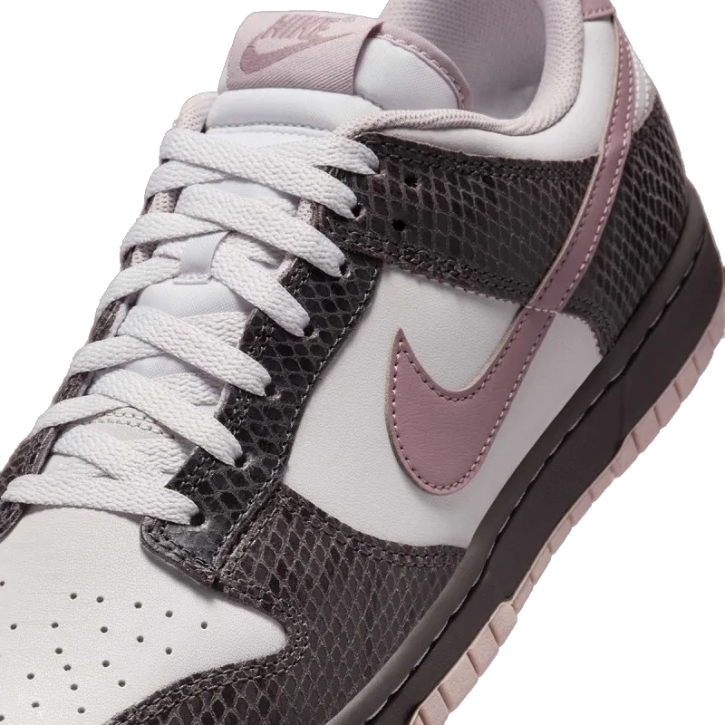 Nike Men's Dunk Low Se Shoes - Medium Ash / Taupe Grey / Vast Grey / Platinum Tint Asics Gt 2000 12 Running Shoe
