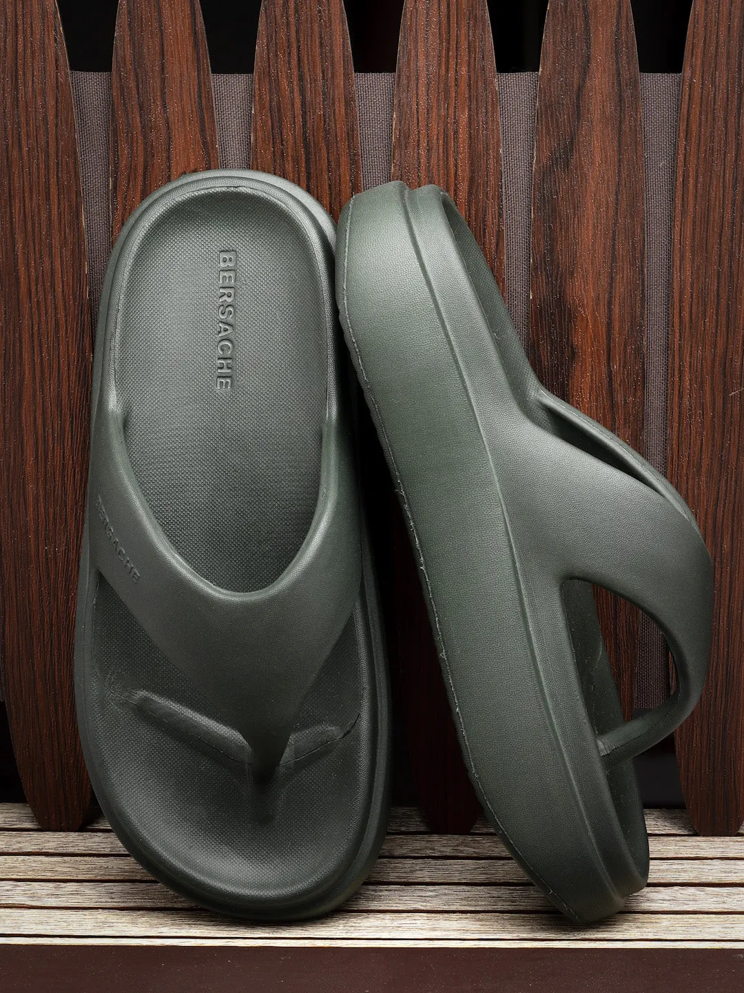 Bersache Extra Soft Classic Casual with  Regular wear with Ultra Soft & Flexibility Technology Clogs For women's/Girl's-(6111-Green) Fleece Lined Sock Slippers