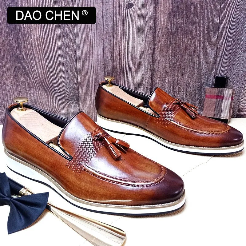 BROWN SLIP ON MAN SHOE TASSELS WEAVE DRESS SHOES WEDDING OFFICE GENUINE LEATHER LOAFERS FOR MEN Eyelet Metal Sabot Loafers