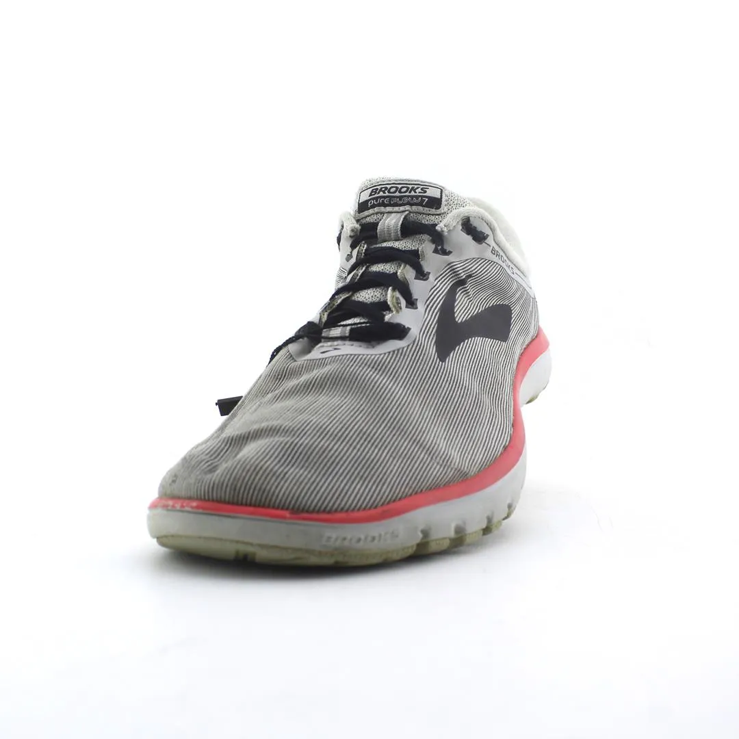 BROOKS PUREFLOW 7 Shoe Stores At Birch Run