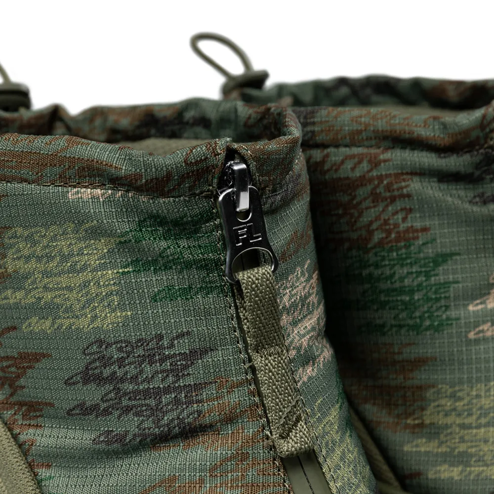 Crocs x Futura Laboratories Echo Boot | Army Green Close Toe Sandals