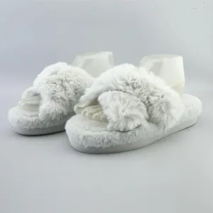 Define Slippers GARA TIA .