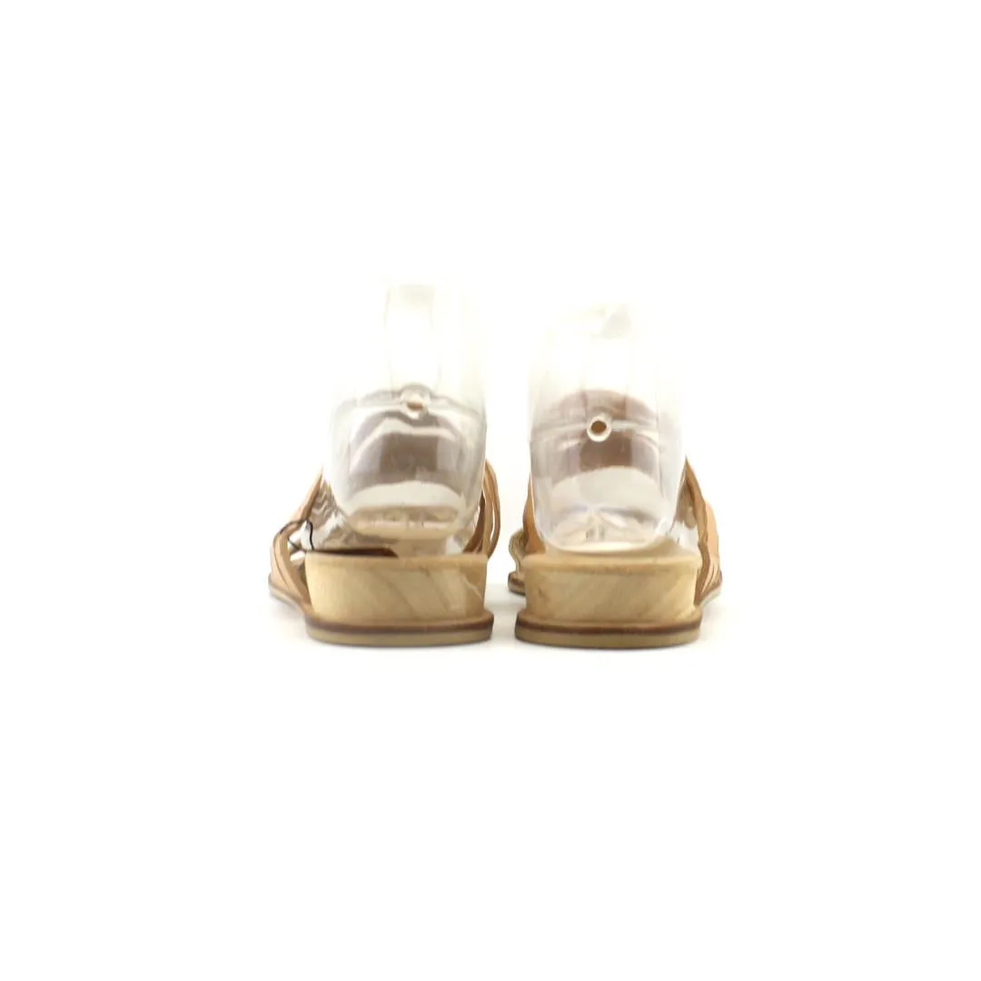 Closed Slippers DOLCE VITA .