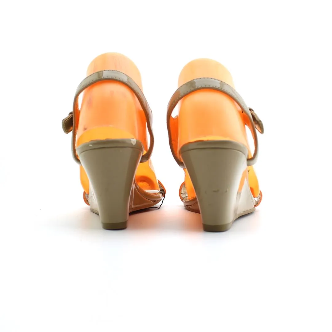 CL LAUNDRY . Fluffy Slider Slippers