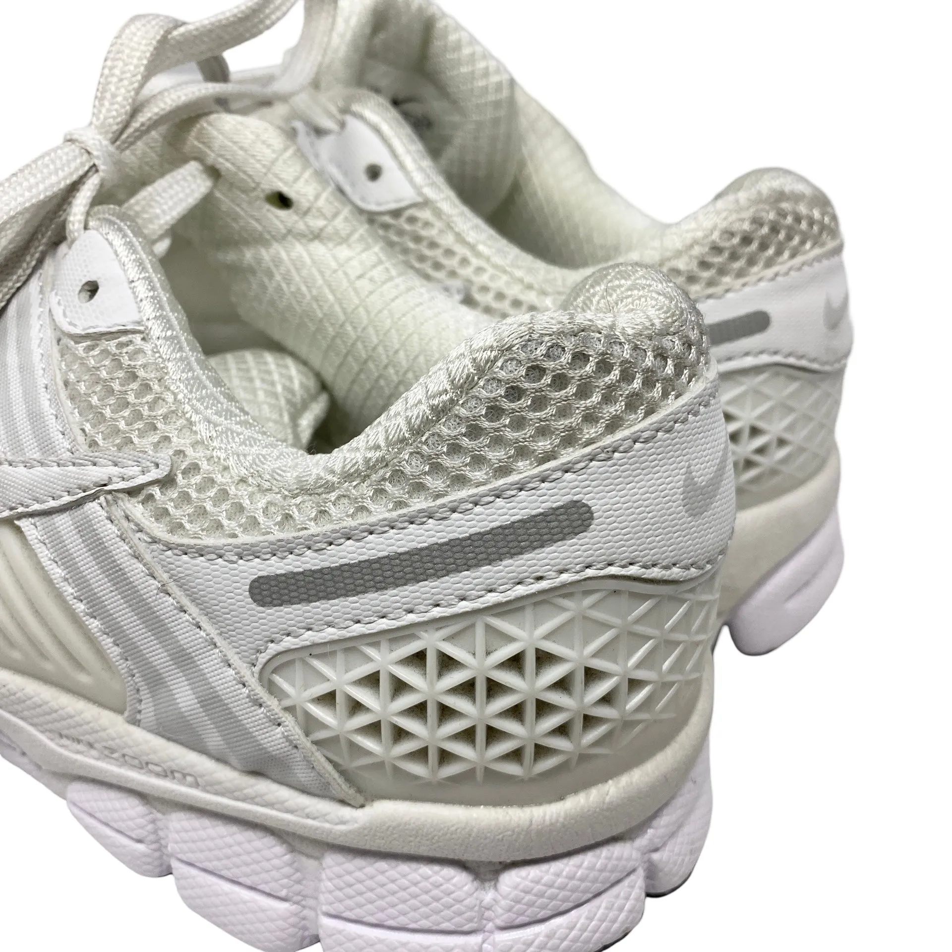 Nike Zoom Vomero Sneakers D G Sneakers