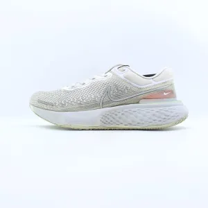 NIKE ZOOM X INVINCIBLE Airwalk Running Shoes