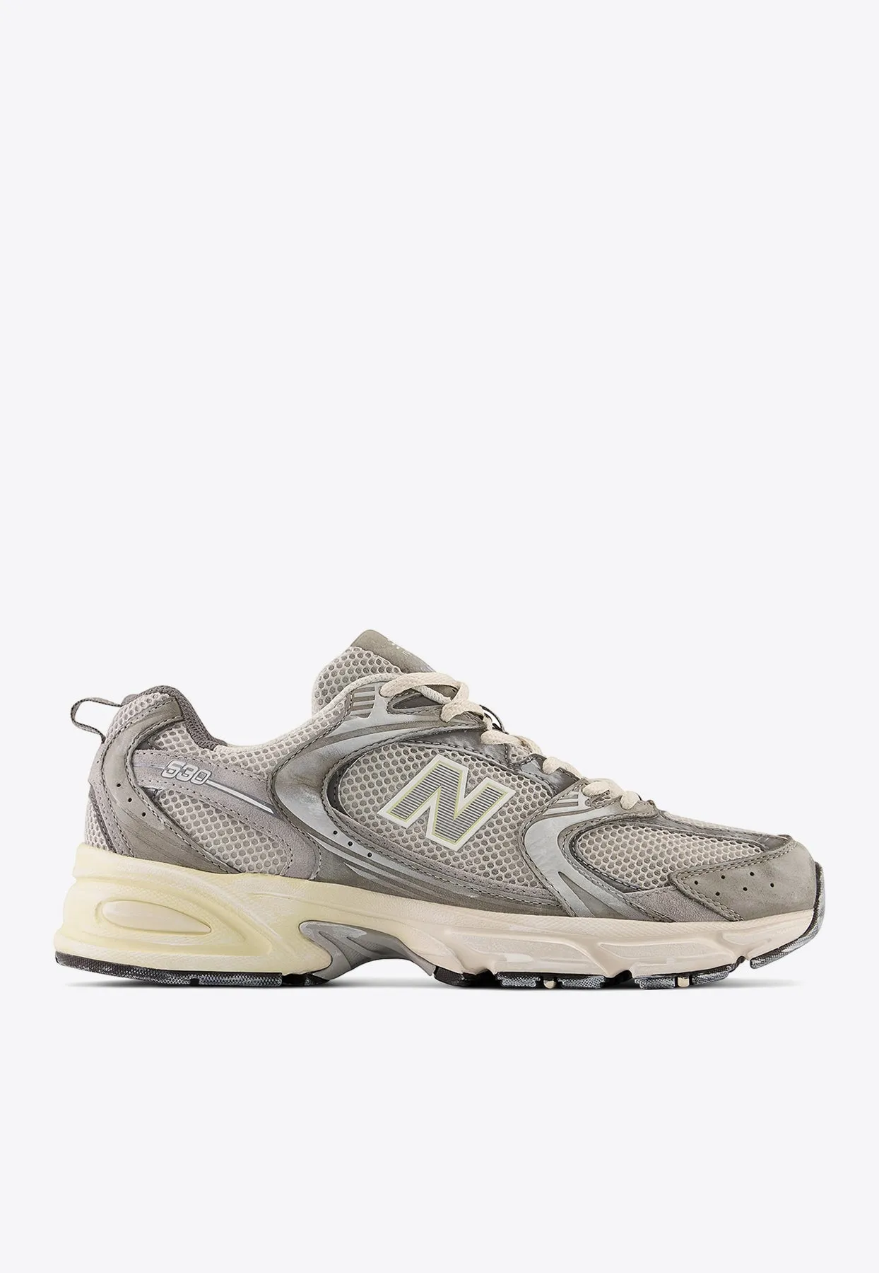 530 Low-Top Sneakers in Vintage Gray Matter New Balance Eladio Carrion