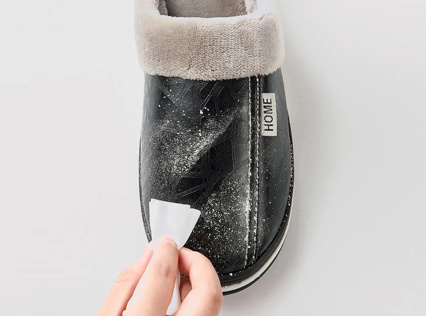 FitVille Men's Plush House Slippers Bengals Slippers