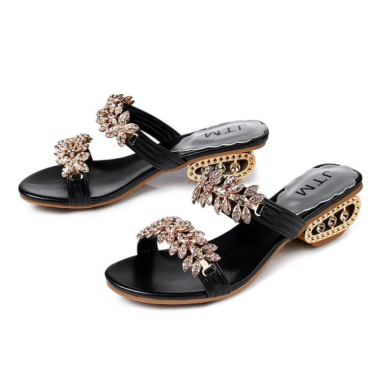 2020 New women shoes slippers summer beach sandals Fashion women Rhinestone outdoor slippers flip flops shoes women mujer Finger Flip Flops