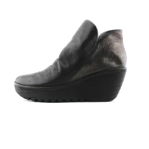 FLY LONDON . Bjorndal Slippers