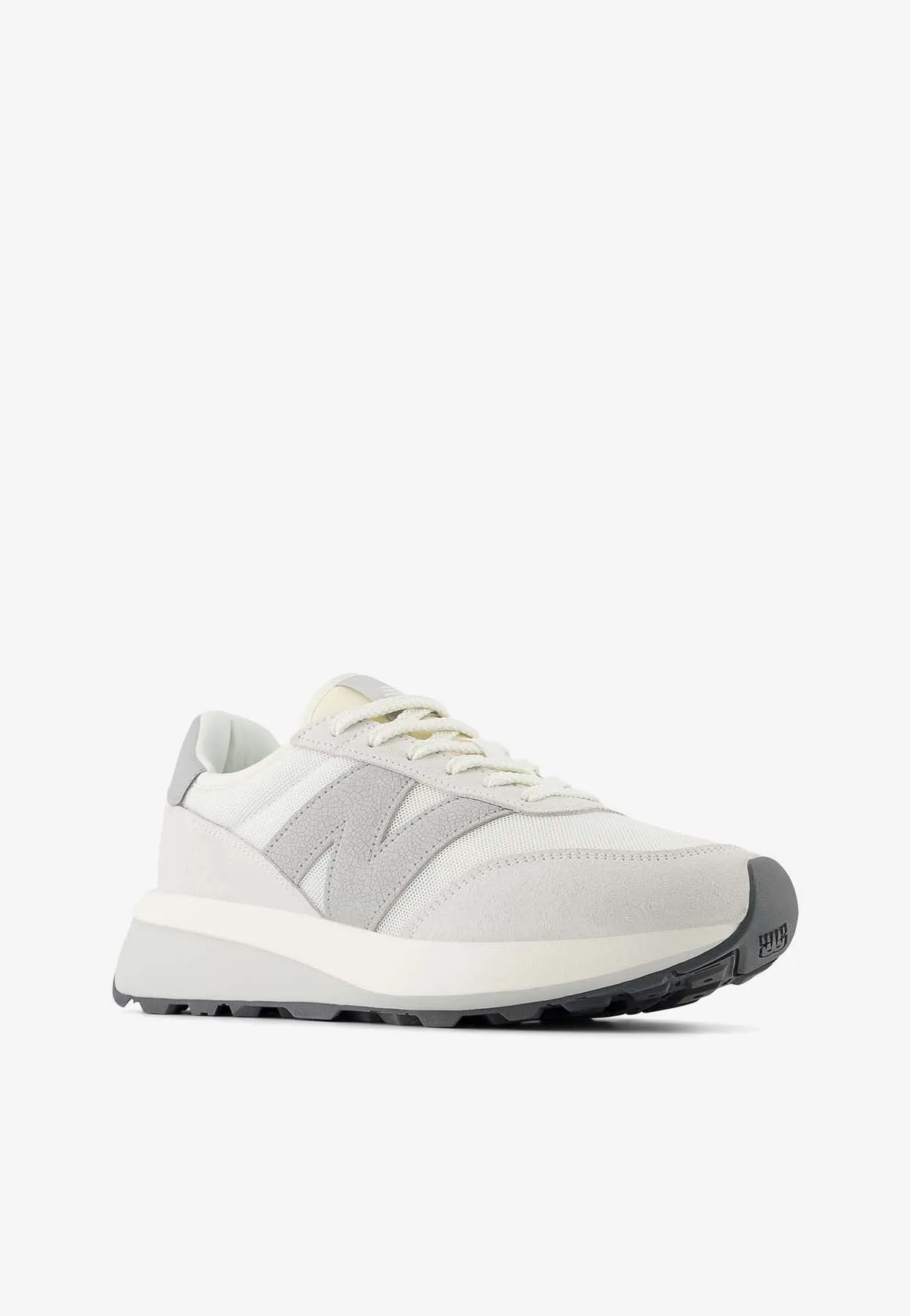 370 Low-Top Sneakers in Reflection with Sea Salt New Balance White Shoes Women