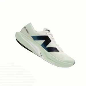 New Balances All Black FuelCell Rebel v4 Women's - Mint