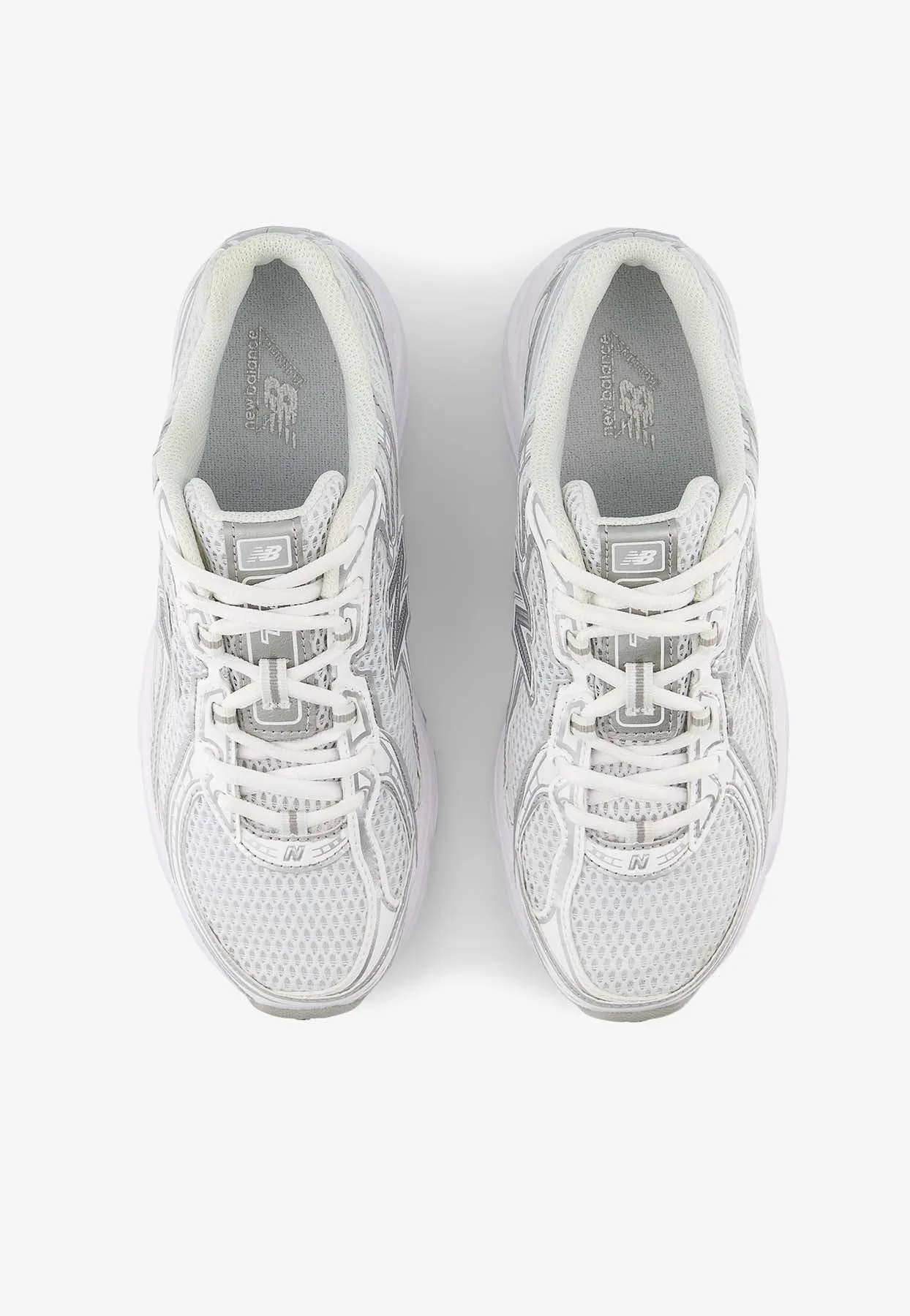 740 Low-Top Sneakers in White with Silver Metallic and Reflection New Balance 290