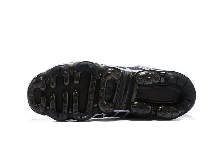 Hi Top Sneakers Nike Air Vapormax Run Utility Black White Shoes Sneakers Men Sale Size US 7, 8, 8.5, 9, 10, 11