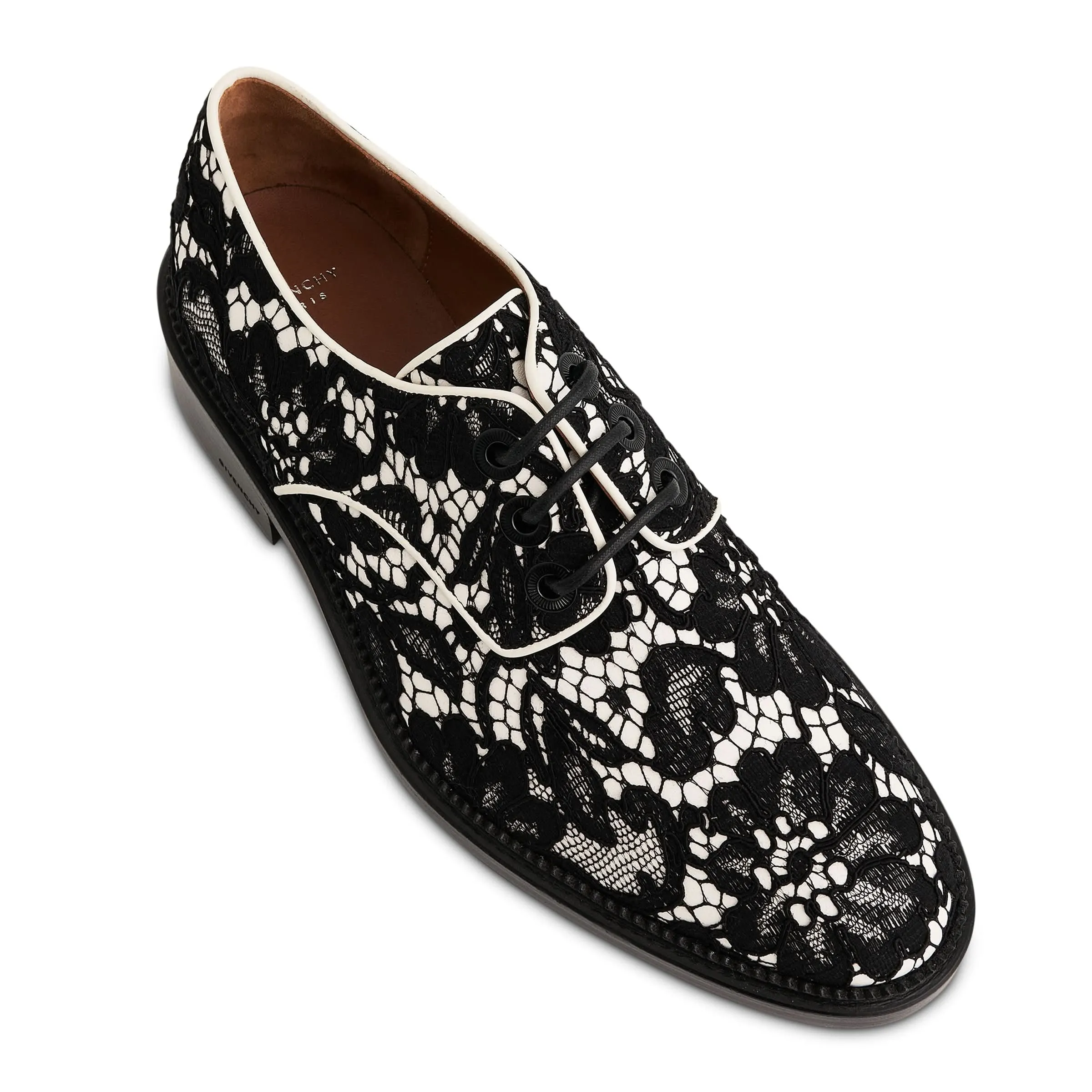 Masc Eyelets Derby Shoes in White Dockers Calhoun Casual Oxfords