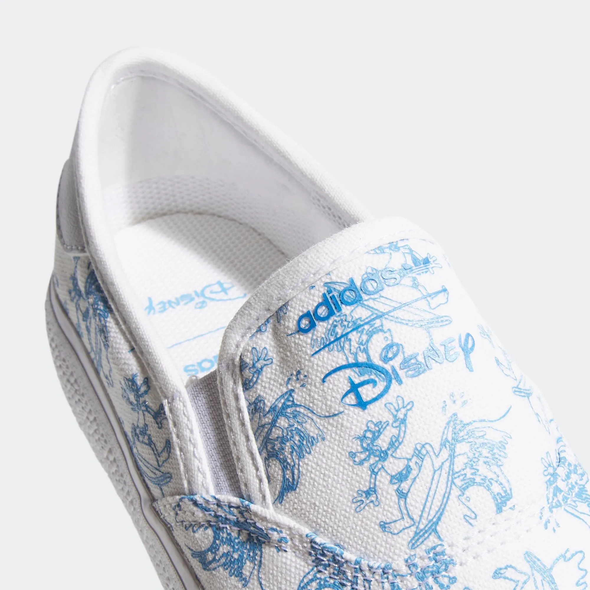 Kids' adidas Originals 3MC Slip-On x Disney Sports Goofy Shoes White Most Durable Adidas Shoes