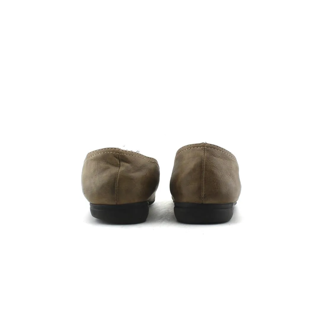 Easy Knit Slippers Free Patterns LIFE STRIDE  SIMPLY COMFORT