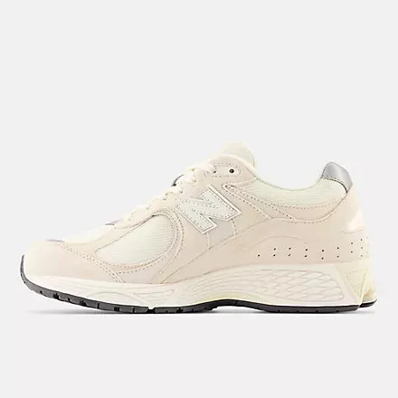 New Balance 2002RCC Unisex - Calm Taupe with Angora and Silver Metalic New Balance M1000 Men