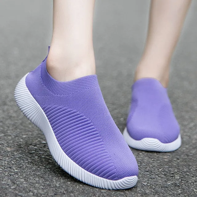 Women Vulcanized Shoes High Quality Women Sneakers Slip On Flats Shoes Women Loafers Plus Size 42 Walking Flat Ladies Comfort Flat Shoes