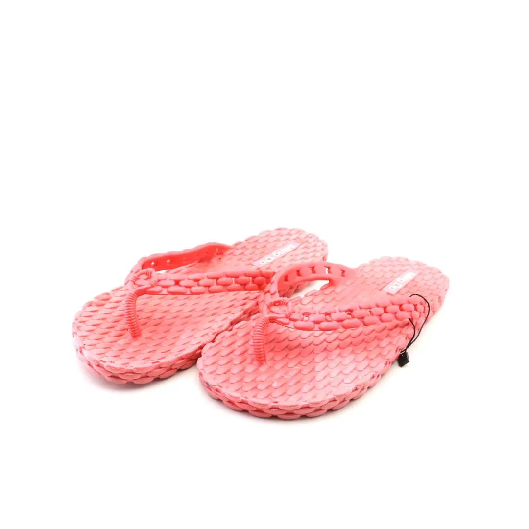 MING DO . Big Foot Slippers