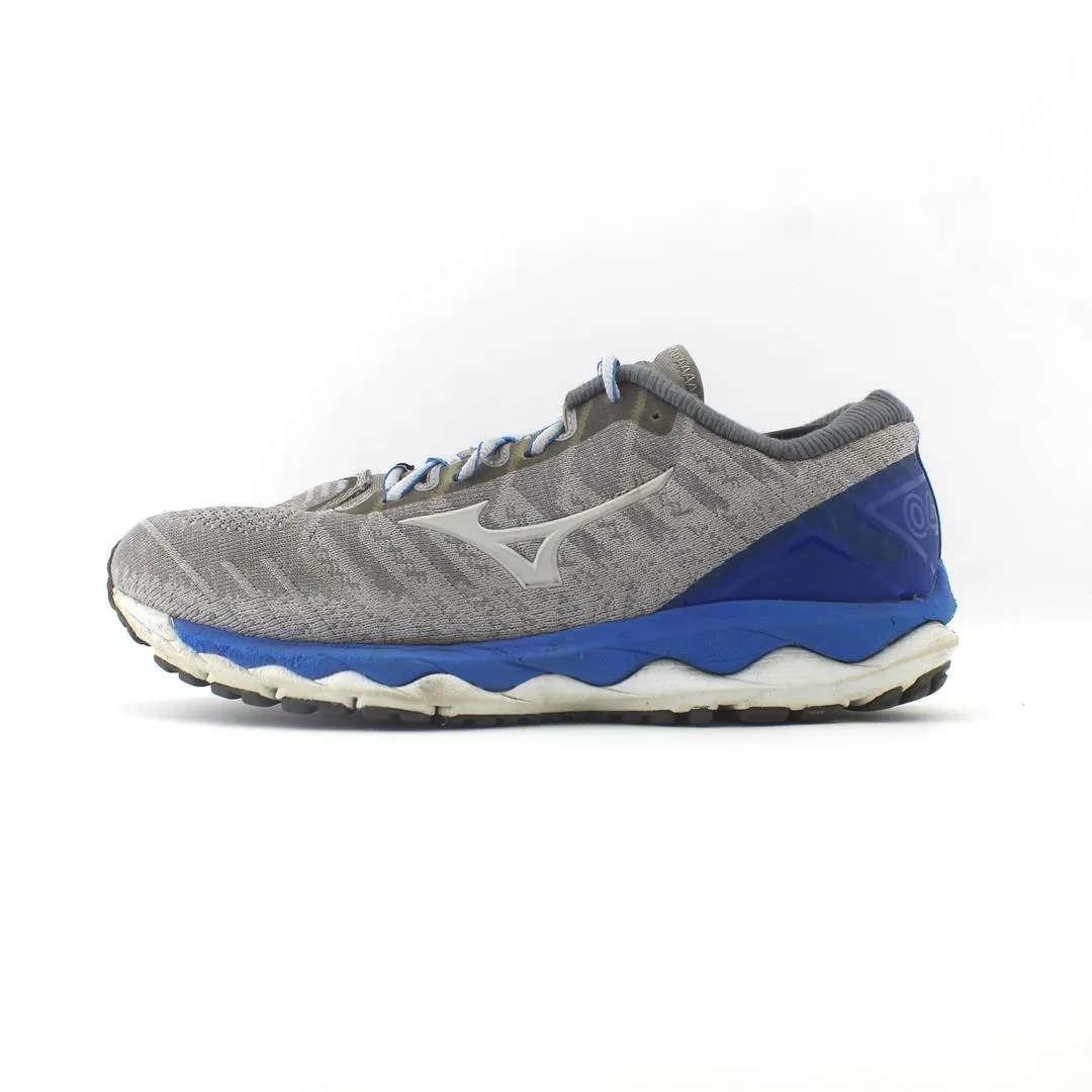 MIZUNO WAVE SKY O4 Revolution 6 Running Shoes