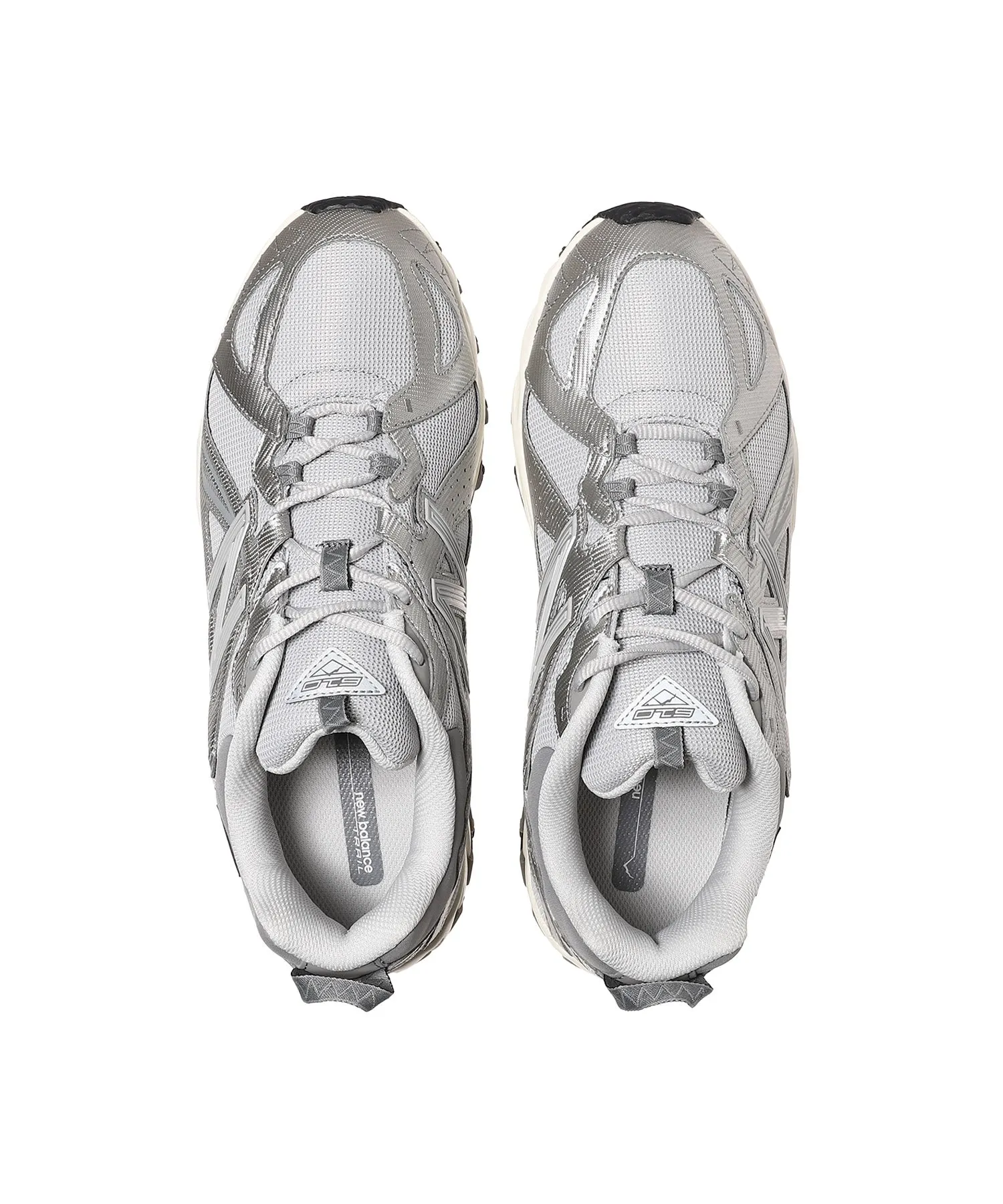 New Balance 8 ML610TAU