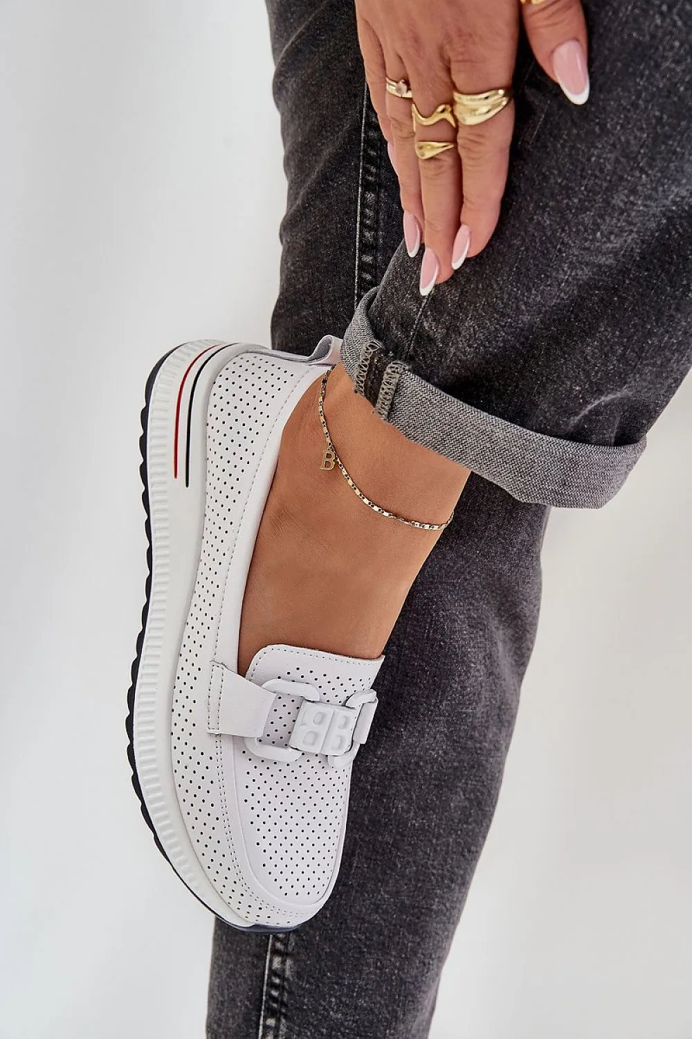 Loafers Vs Dress Shoes Mocassin model 208775 Step in style