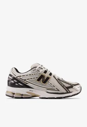 New Balance 645 1906R Low-Top Sneakers in Metallic Silver with Metallic Gold