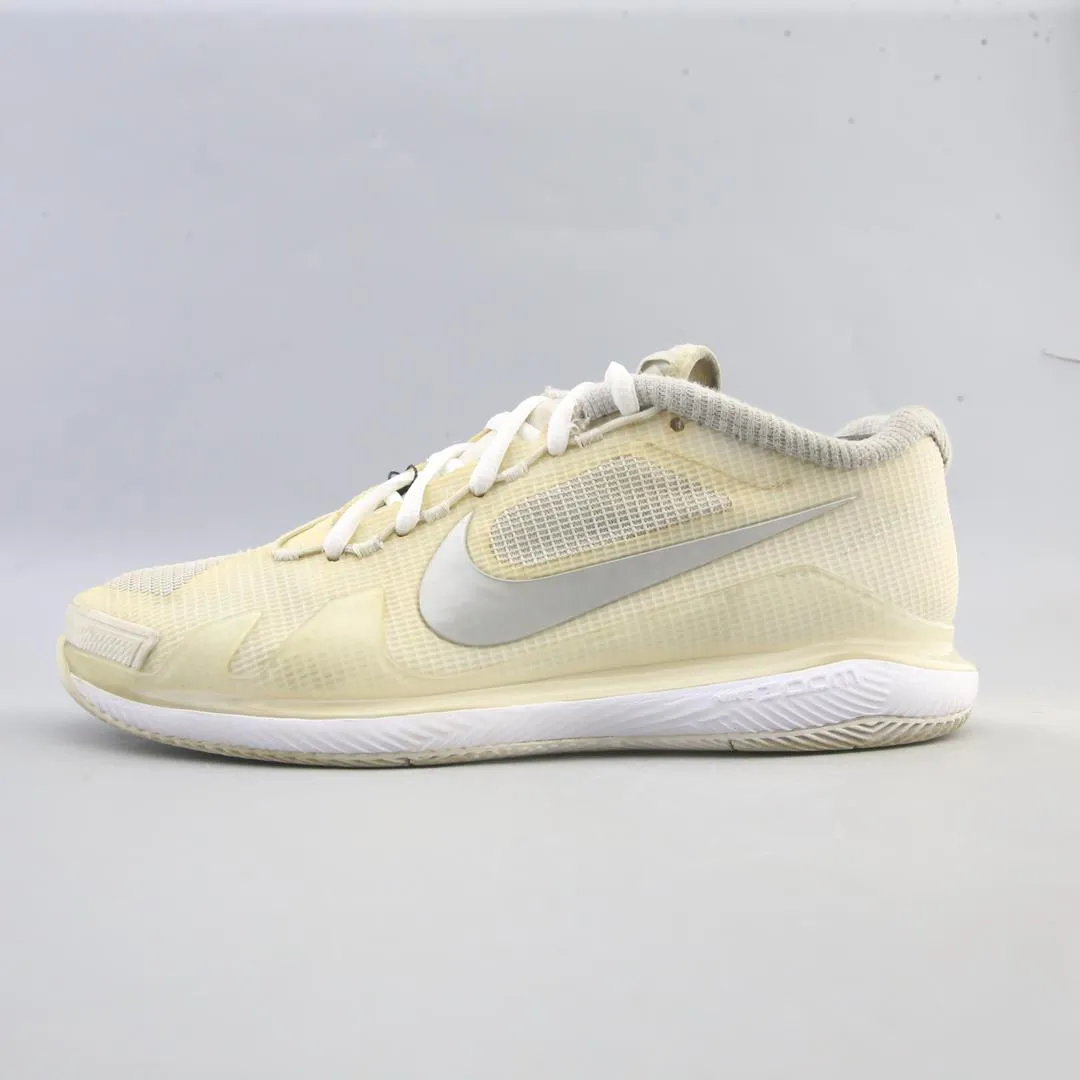NIKE COURT AIR ZOOM VAPOR PRO HC Trail Running Shoes For Hiking