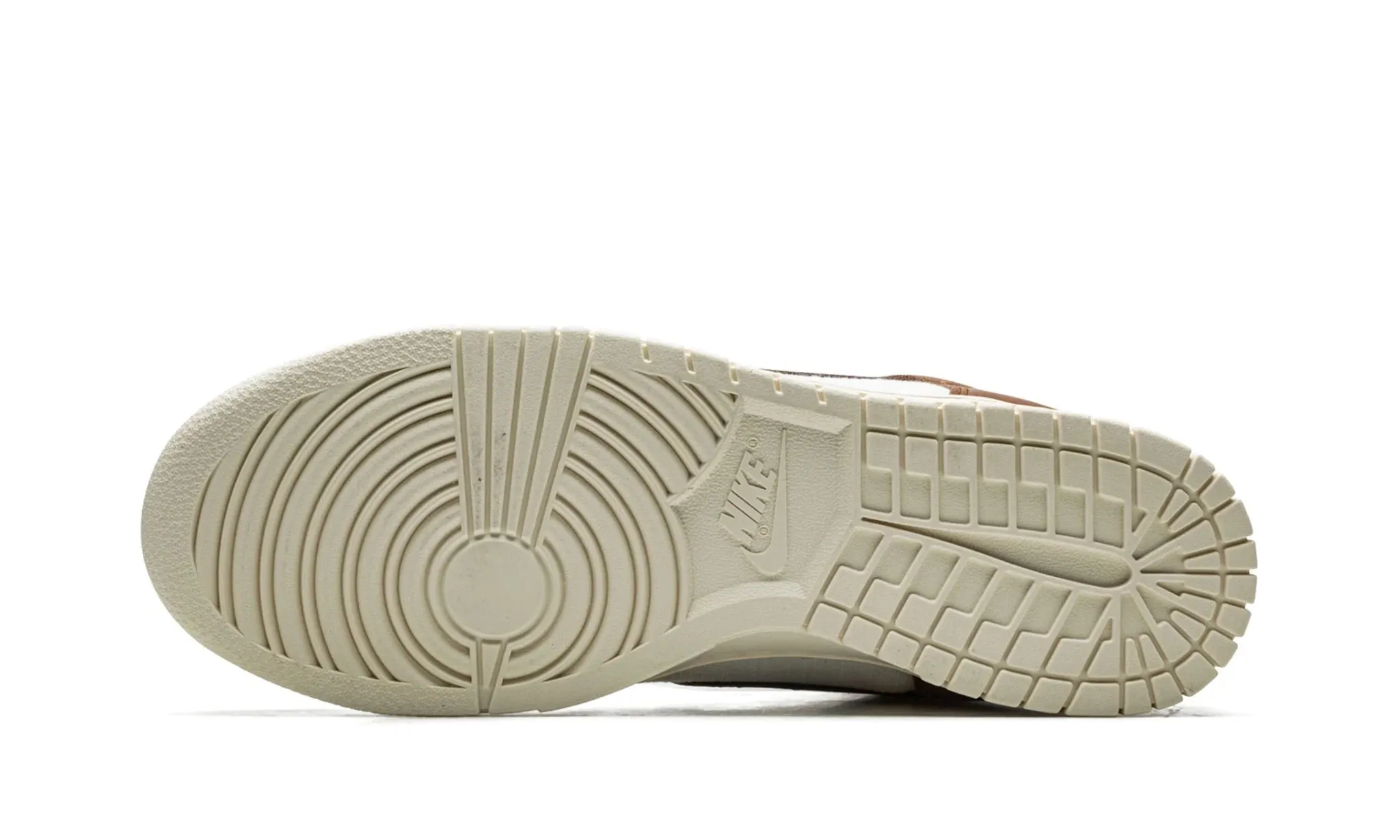 Asics Sky Elite Flytefoam Volleyball Shoes NIKE DUNK HIGH VINTAGE PECAN SAIL