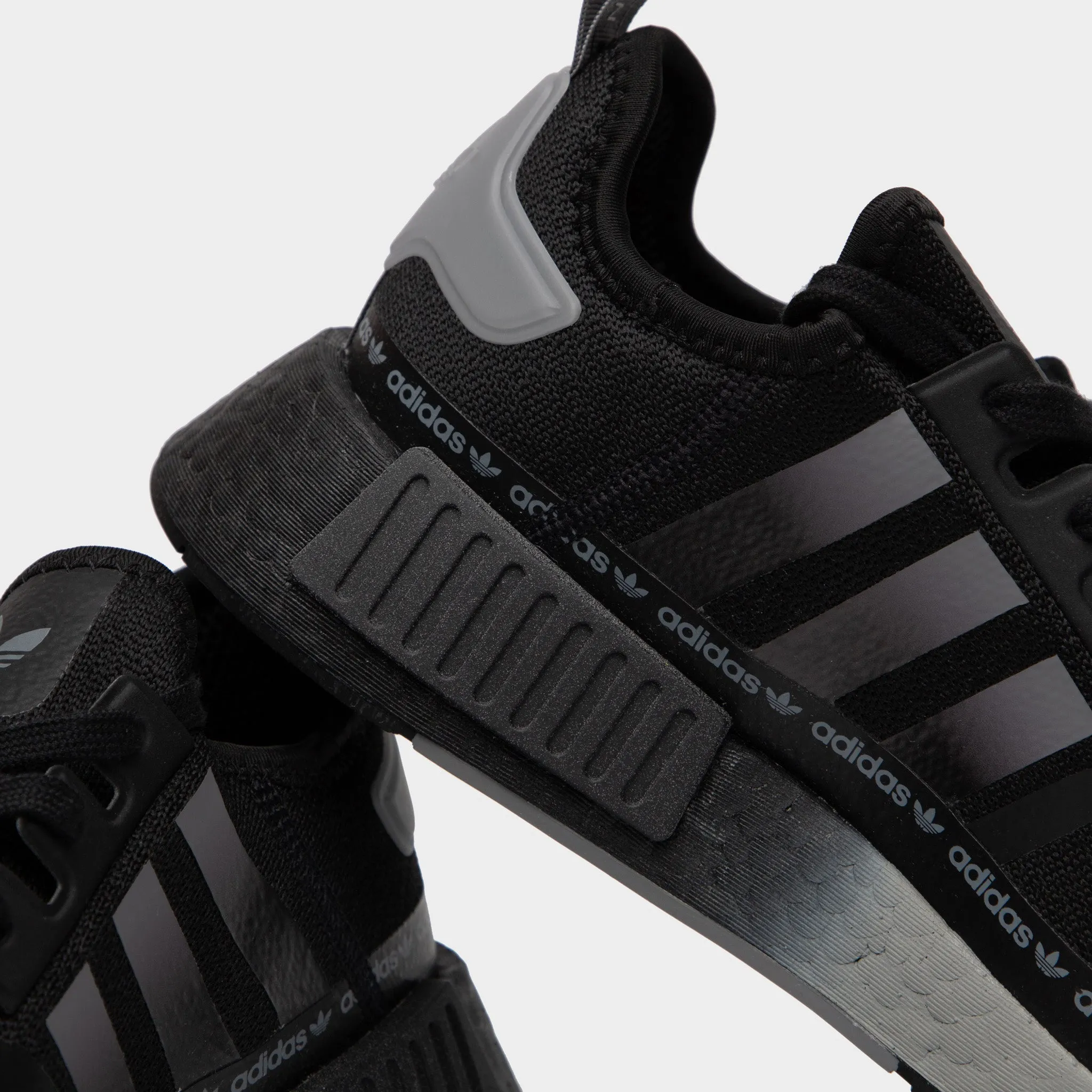Adidas Cycling Shoe adidas Originals NMD R1 Black / Black