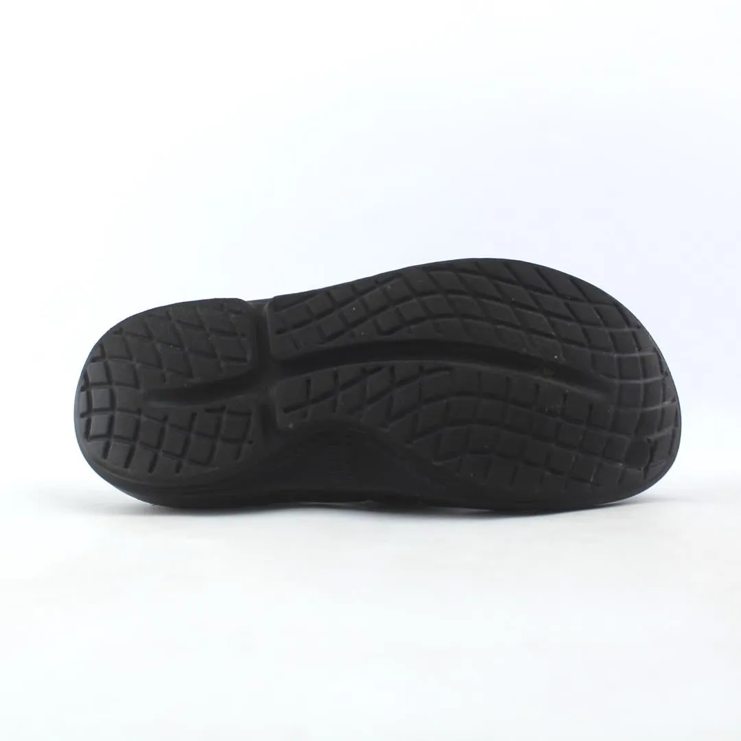 Slippers Size 5 OOFOS OOCLOOG