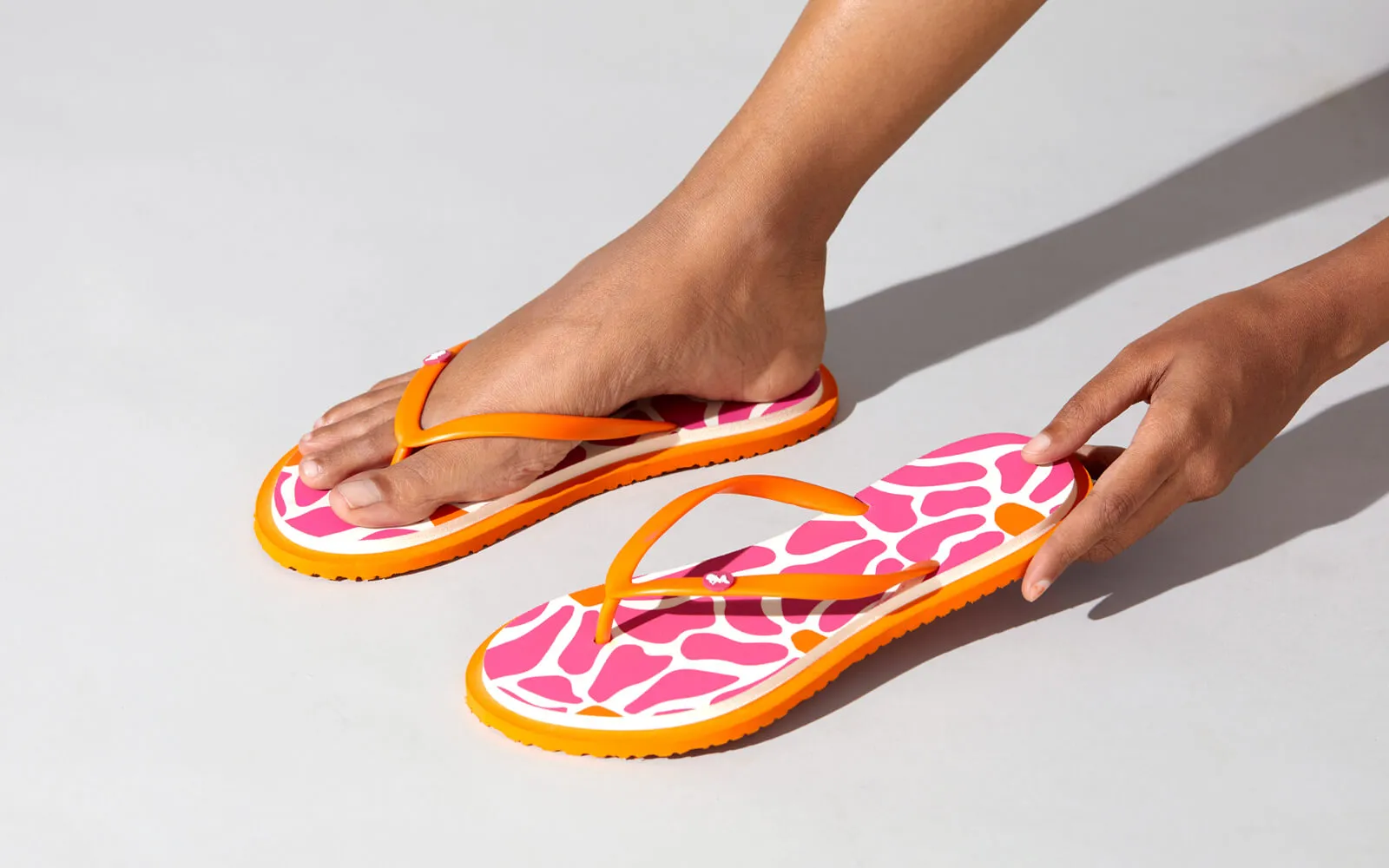 Well Worn Flip Flops Printed Flip Flops : Pink