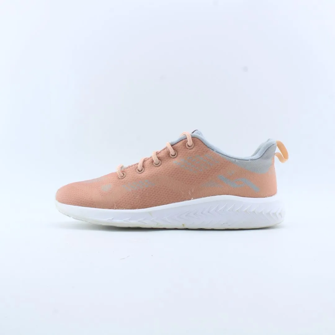 PRO TOUCH . Mid Distance Running Shoes