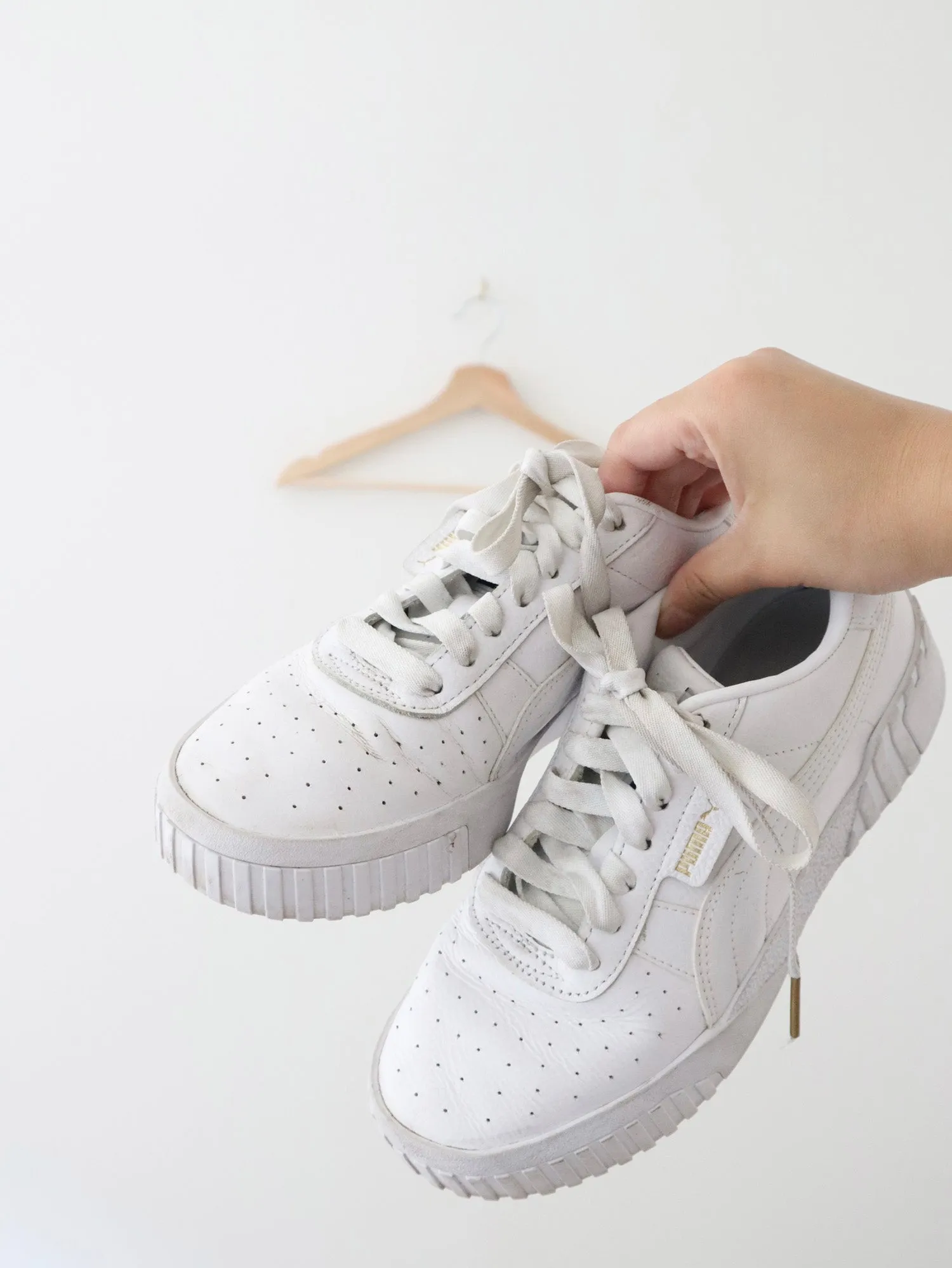 Puma Sneakers (8) Asics Metarun Running Shoes