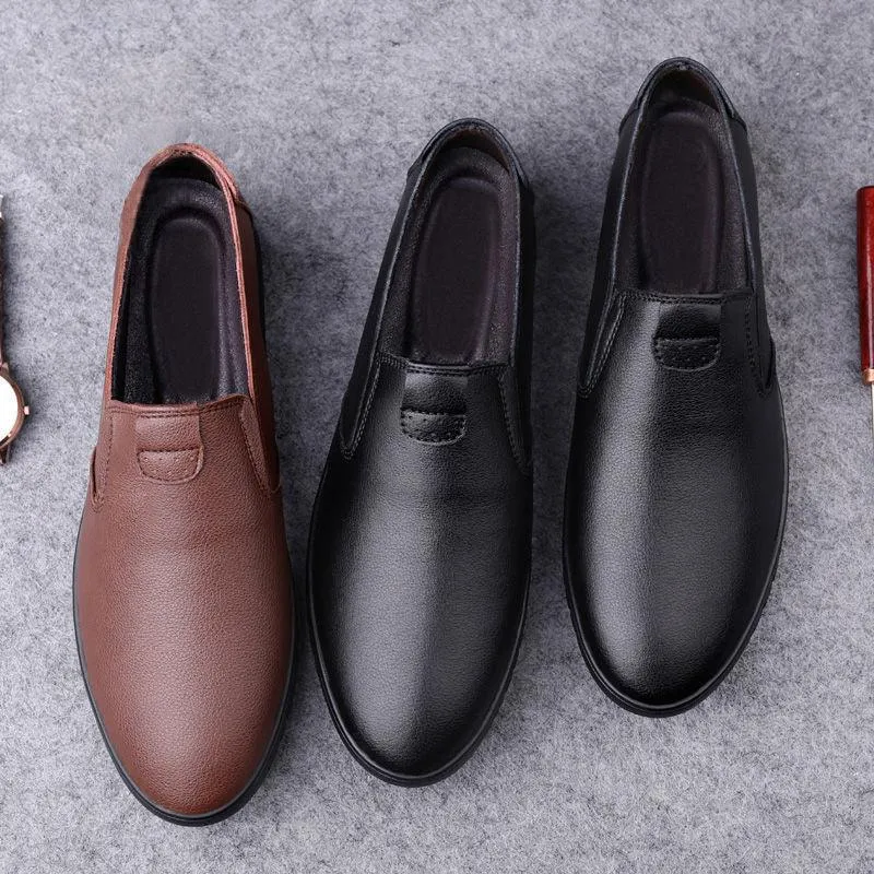 Black Casual Leather Shoes Men Korean Style Hotter Flat Shoes