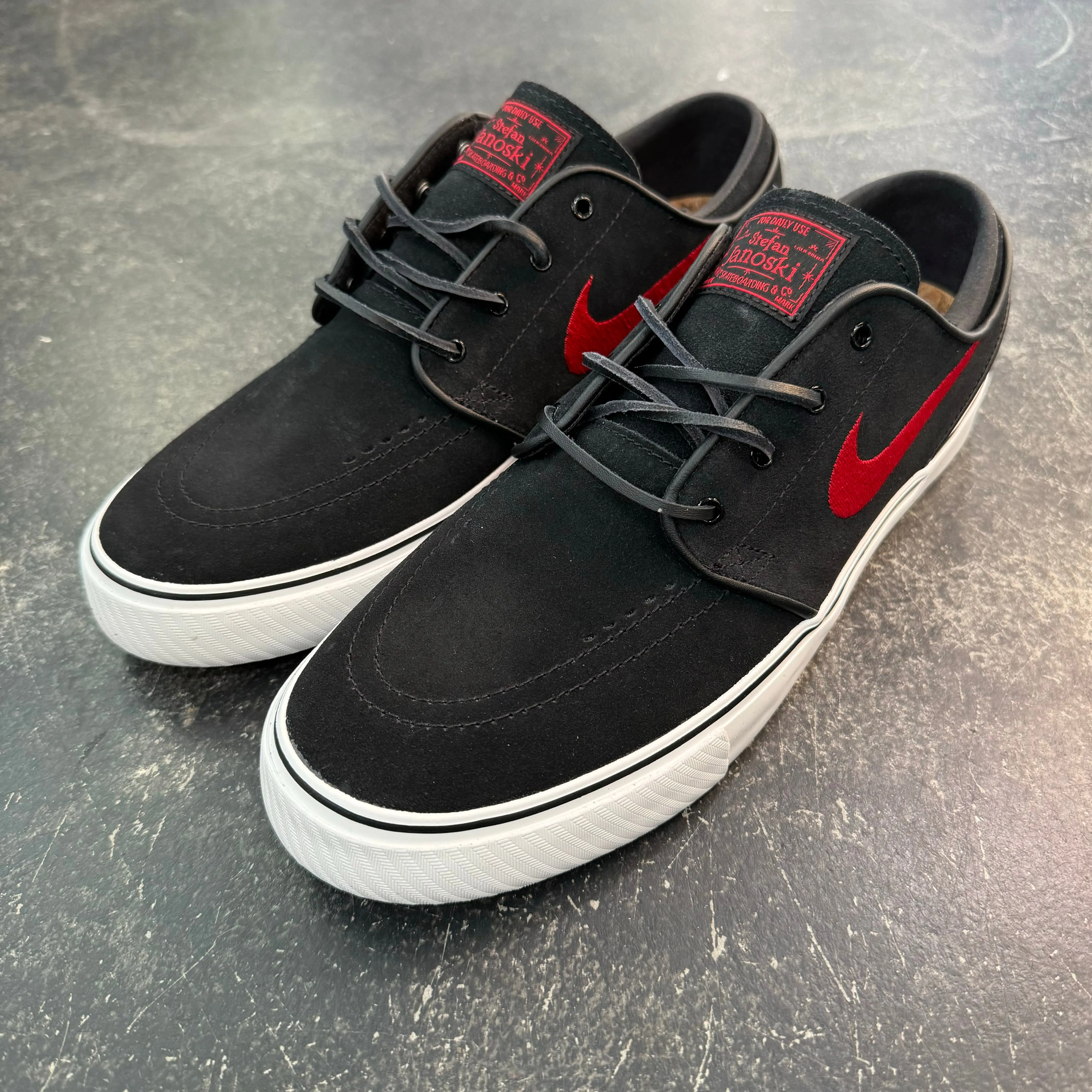 Nike SB Janoski OG  Black/University Red Best Asics Running Shoes For Wide Feet