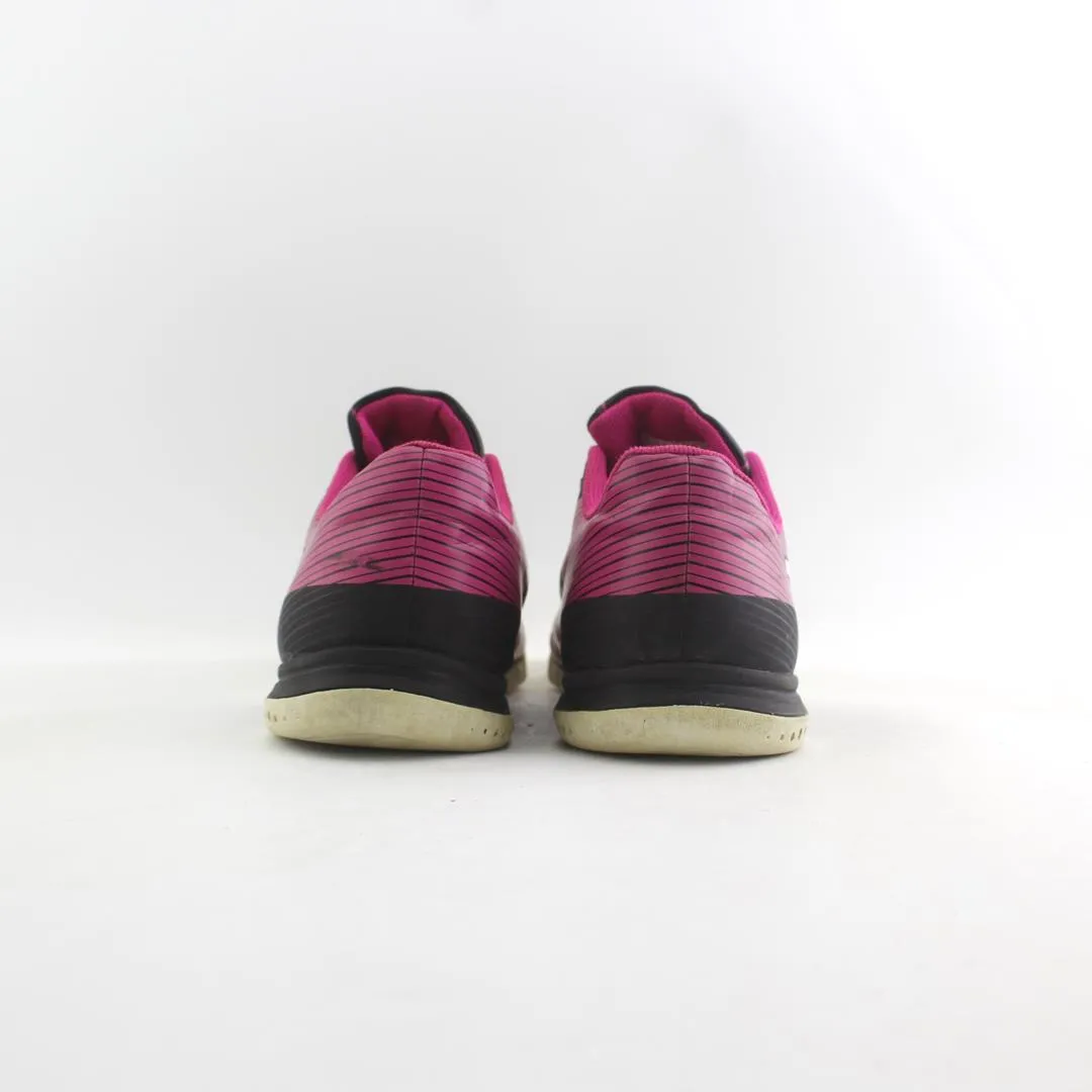 Running Shoe Store Gait Analysis 3d Foot Scanning PUMA SPEEDSTAR