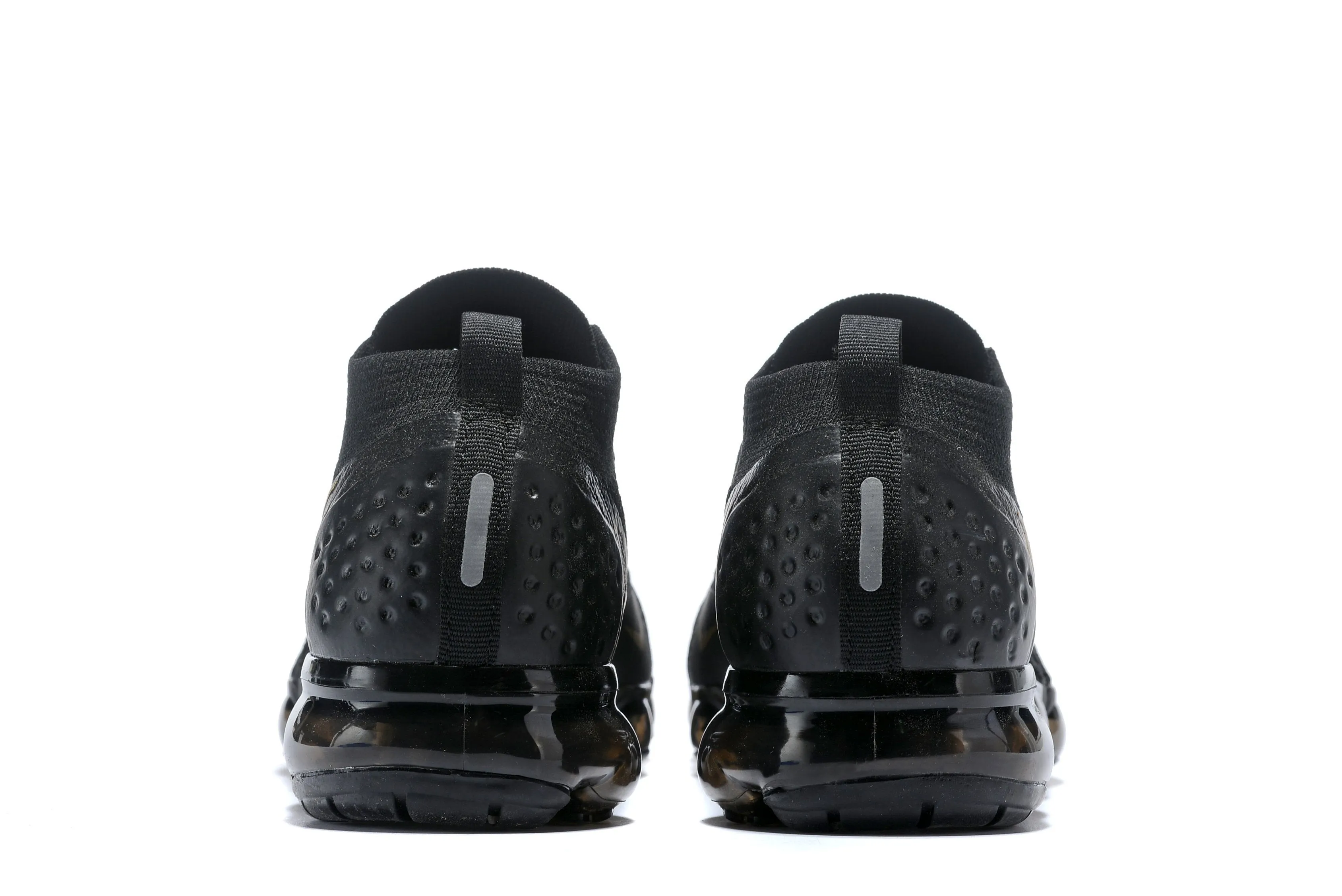 Sneakers On Telephone Wires Nike Air Vapormax Moc 2 Black Gold Shoes Sneakers Men Sale Size US 7-11