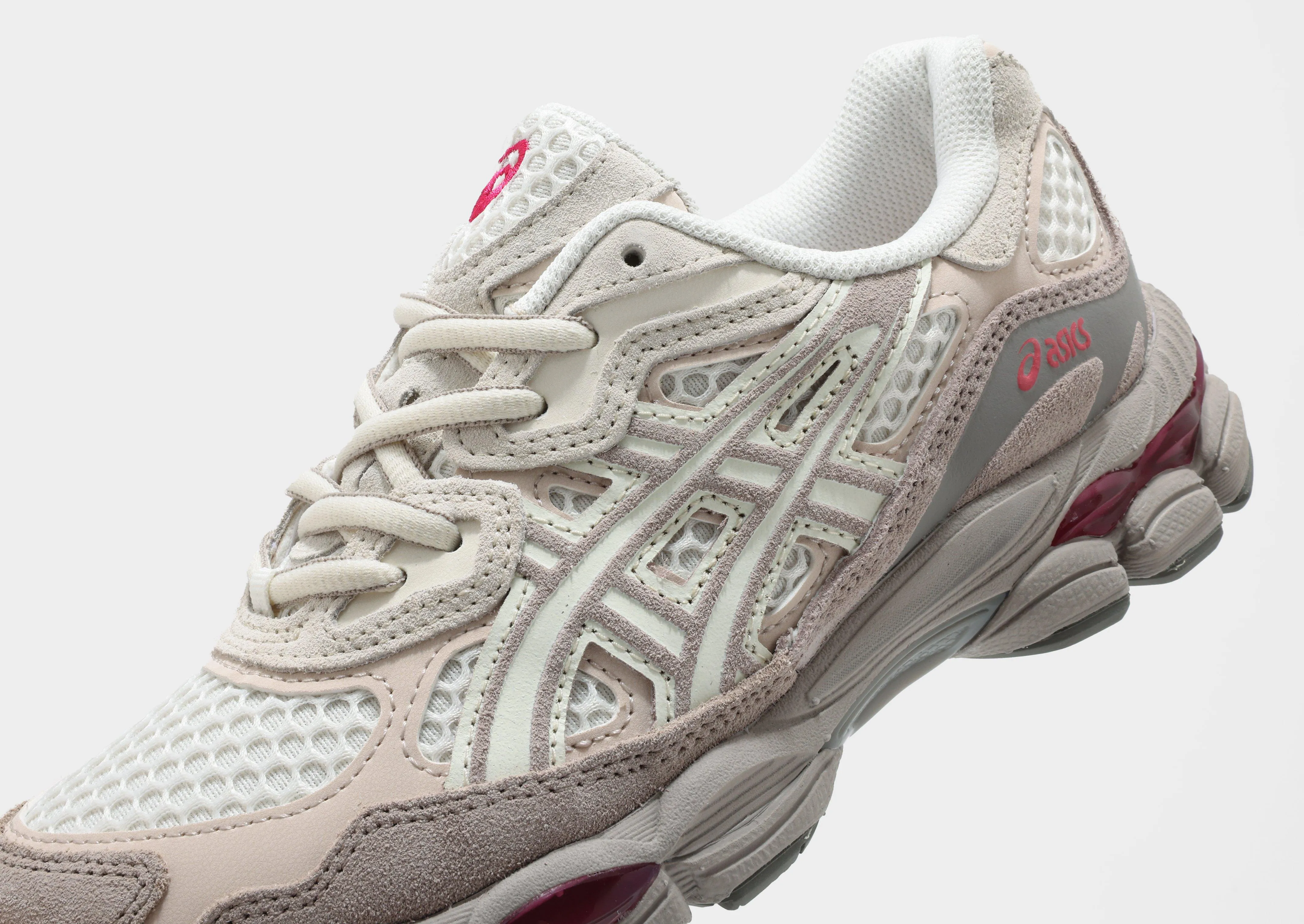 GEL-NYC Women's Asics Shoes Novablast