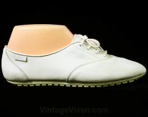 Asics Tennis Shoes Gel Resolution 9 Size 8.5 Sneakers - White Nike Ladies Tennis Shoes - 8 1/2 Casual 1990s Flats - Sporty Preppie 80s 90s Summer Leather with Lace Up - NOS