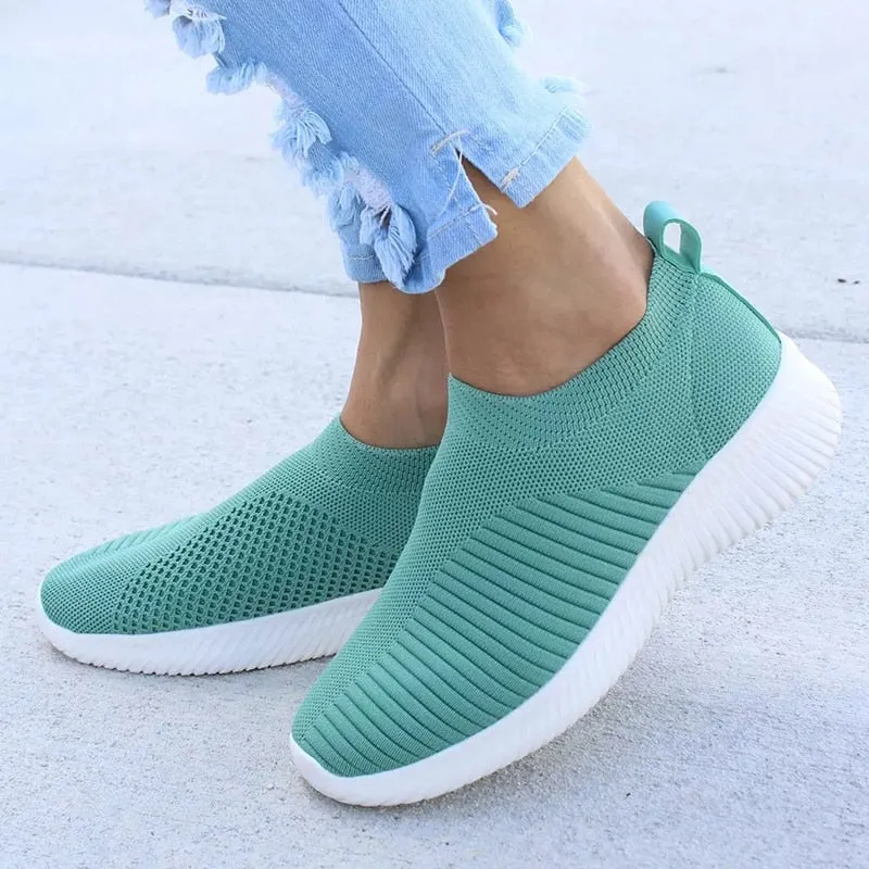 Loafers Hush Women Shoes Knitting Sock Sneakers Women Spring Summer Slip On Flat Shoes Women Plus Size Loafers Flats Walking krasovki Famela