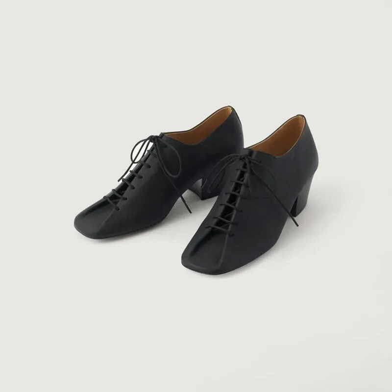 Size 15 Oxfords Slouchy Square-Toe Lace-Up Lambskin Derby Flats/Mid Heels  Black/Beige