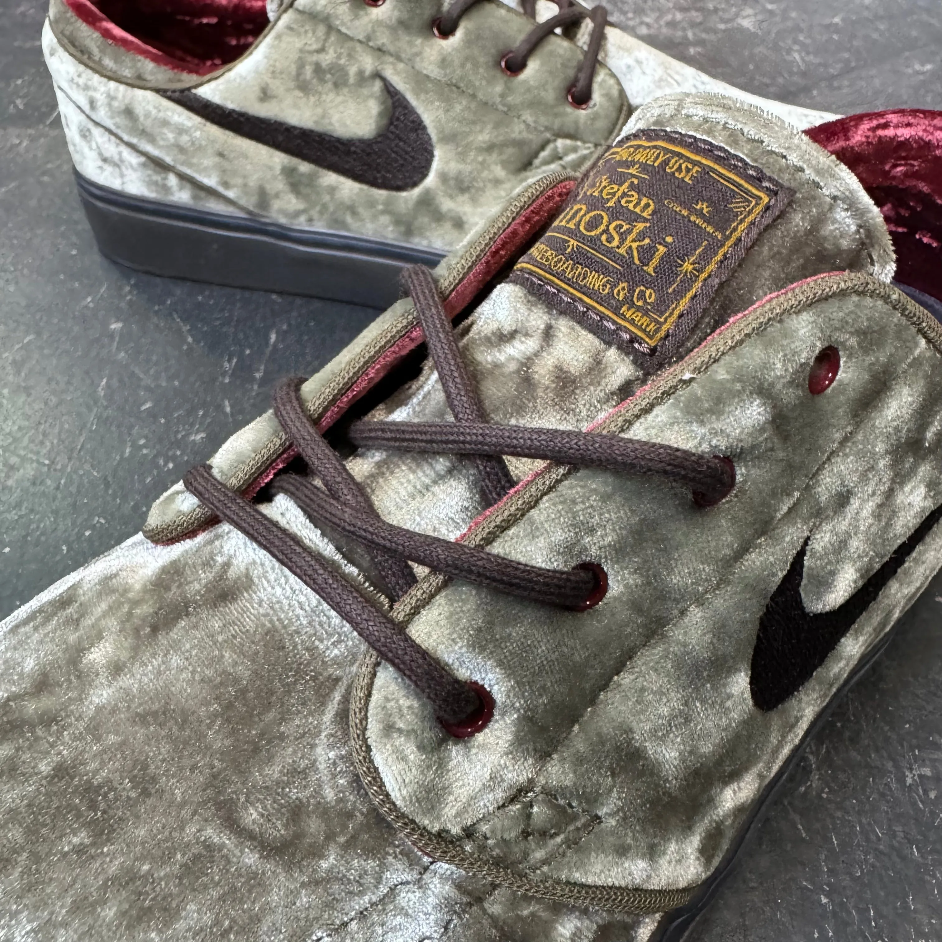 Nike SB Janoski OG  SE Velvet Shoes Asics Onitsuka Tiger