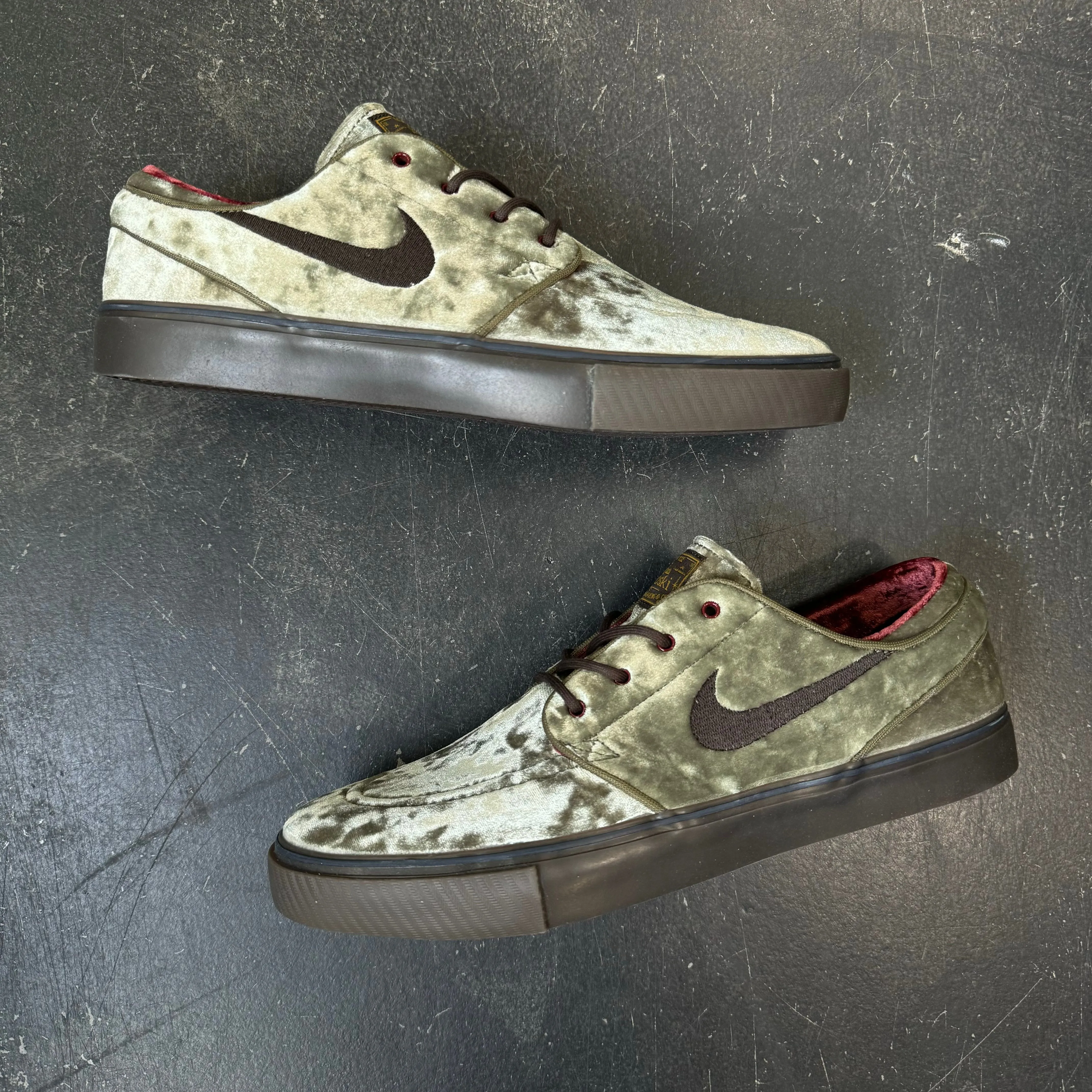 Shoes Asics Gel Kayano 14 Nike SB Janoski OG  SE Velvet