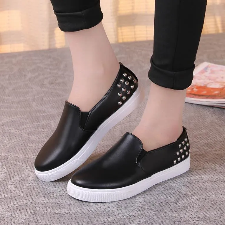 Loafers Tassel Spring Autumn Women Leather shoes For Woman Black Loafers snakeskin shoes slip on Loafer Casual Shoes